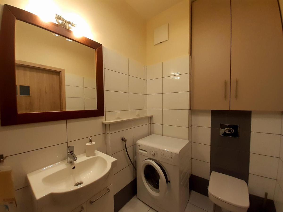 Green Wilanow Apartment With Free Parking Varşovia Exterior foto