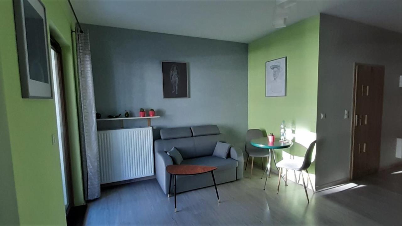 Green Wilanow Apartment With Free Parking Varşovia Exterior foto